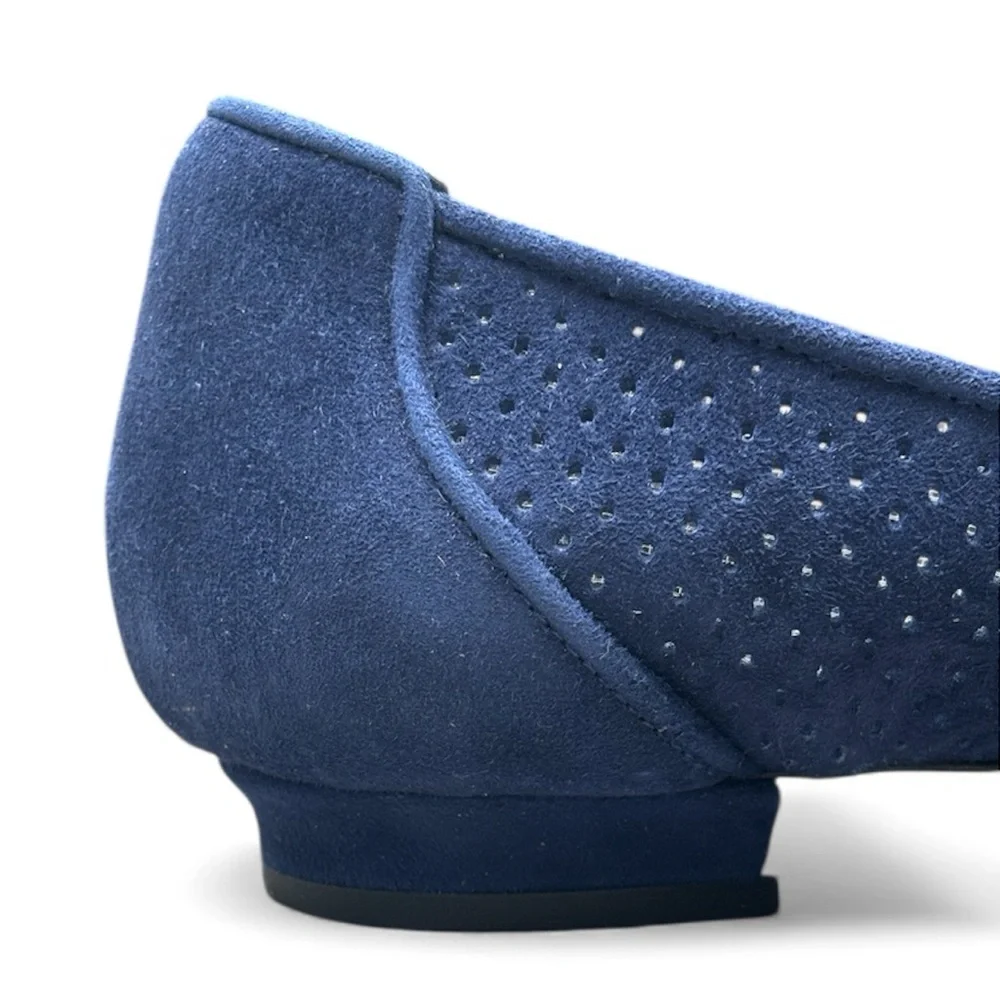 Manolo Blahnik Navy Blue Suede Peep Toe Flats 35.5 - Picture 5 of 9